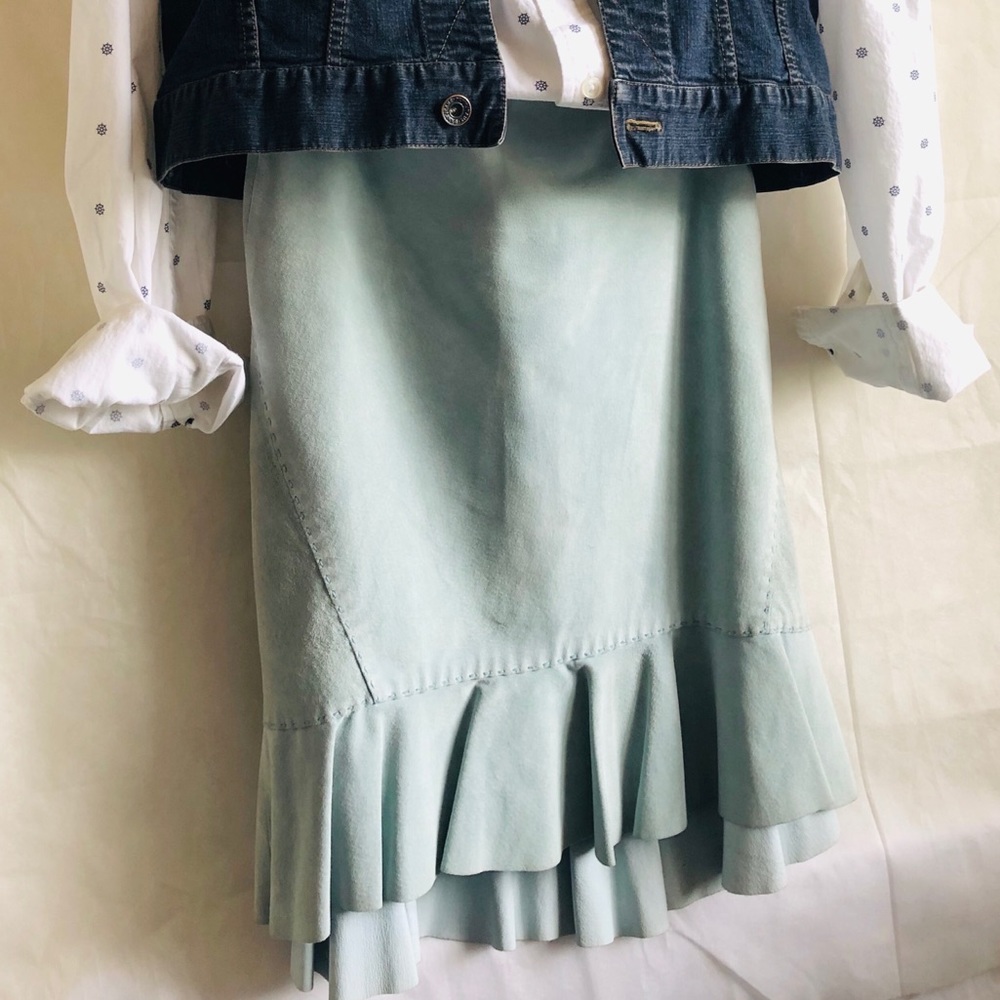 AT LOFT Powder Blue Suede Leather Skirt 6P